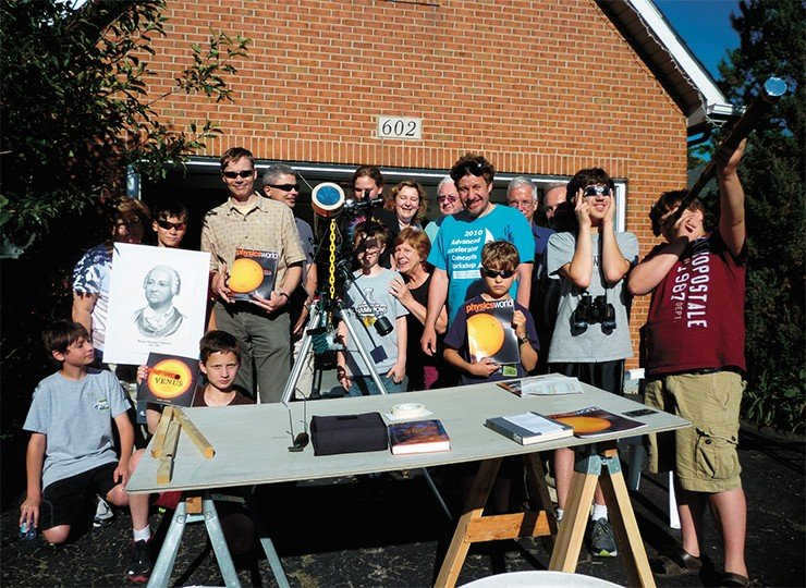 Observers of Venus' transit in Batavia, Illinois, June 5, 2012, physicists-colleagues, children, neighbors and Mikhail Vasilyevich Lomonosov, left.
