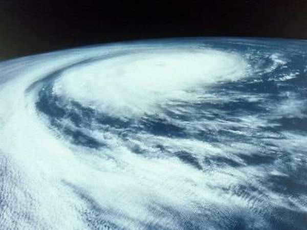 Astronomy basics: what is the temperature of space?