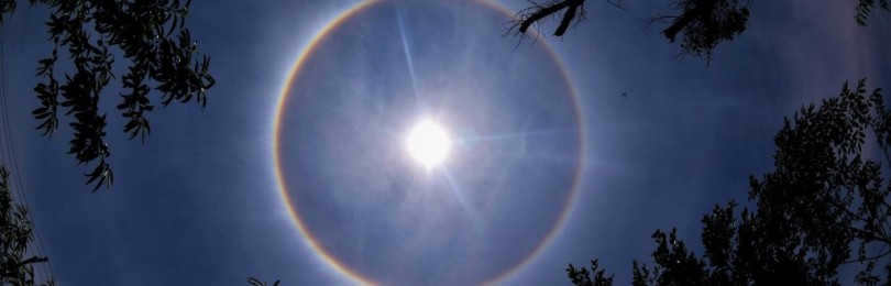 Omen about halo around the sun, moon