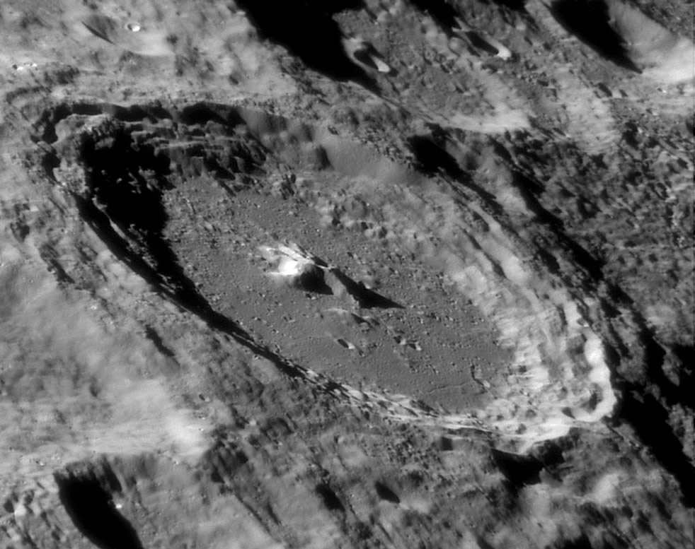 Lunar pyramid