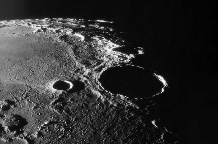 Hertzsprung crater