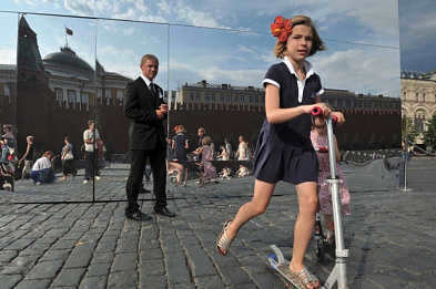 Why are Muscovites so angry? Why are there no sparrows in Moscow?