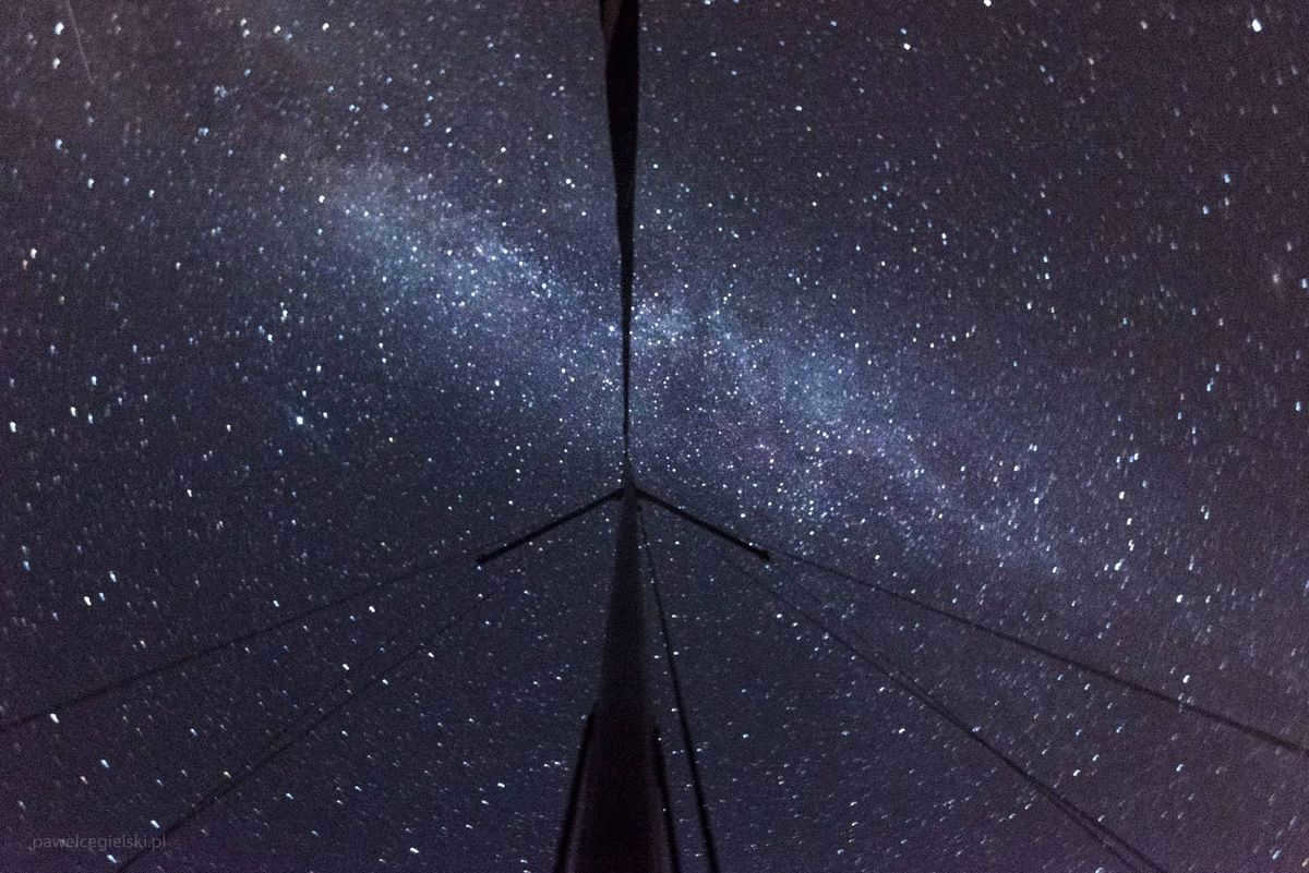 Why don't space photos show stars? - 12