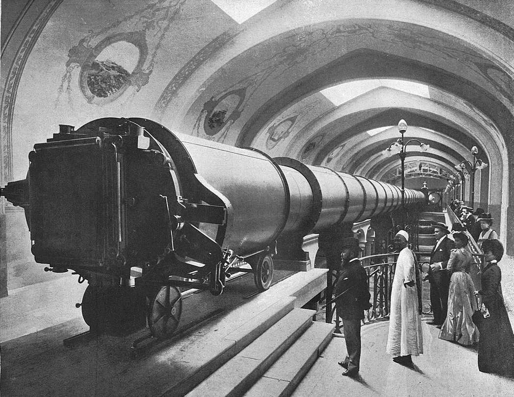 A refractor telescope at the 1900 Paris World's Fair.