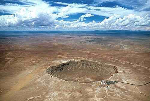 Meteorite crater with a diameter of 1200 meters in Arizona