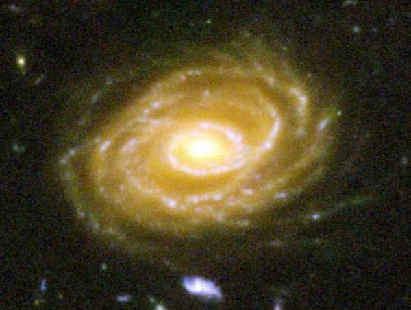 Even in images from powerful space telescopes, galaxies are often blurry 