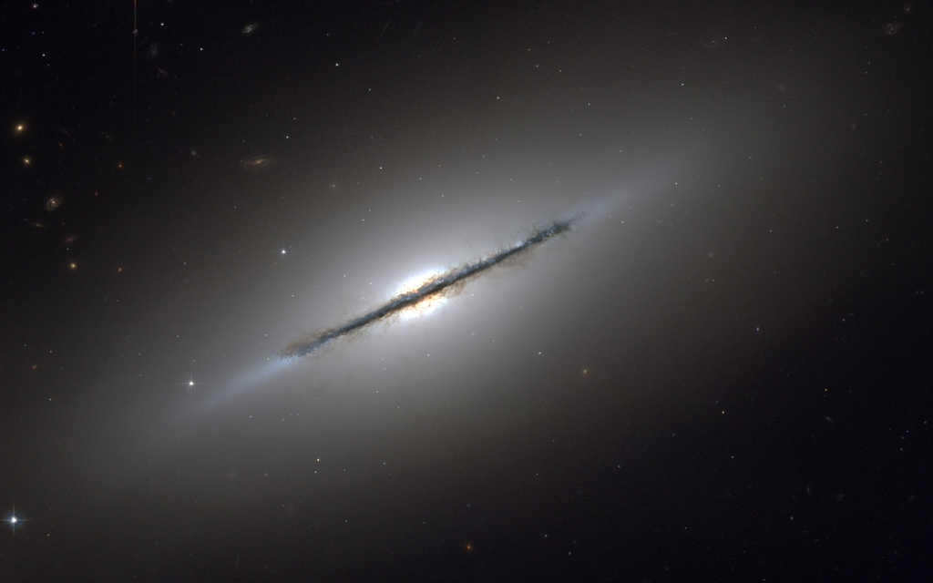 Spiral galaxy or NGC 5866
