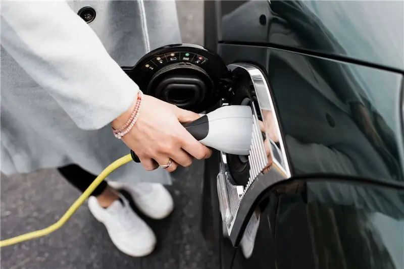 How long does it take to charge an electric car?