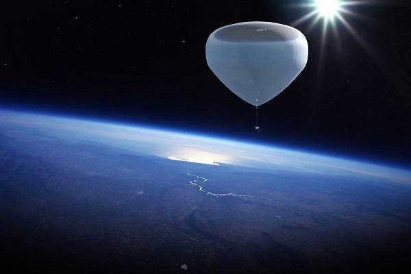 How many kilometers to the stratosphere from the ground