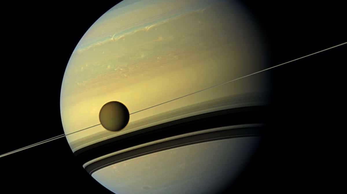 Saturn satellites