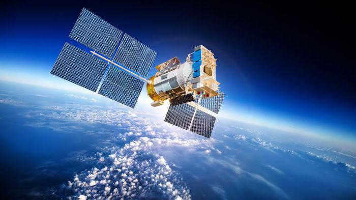 first artificial satellites of the earth
