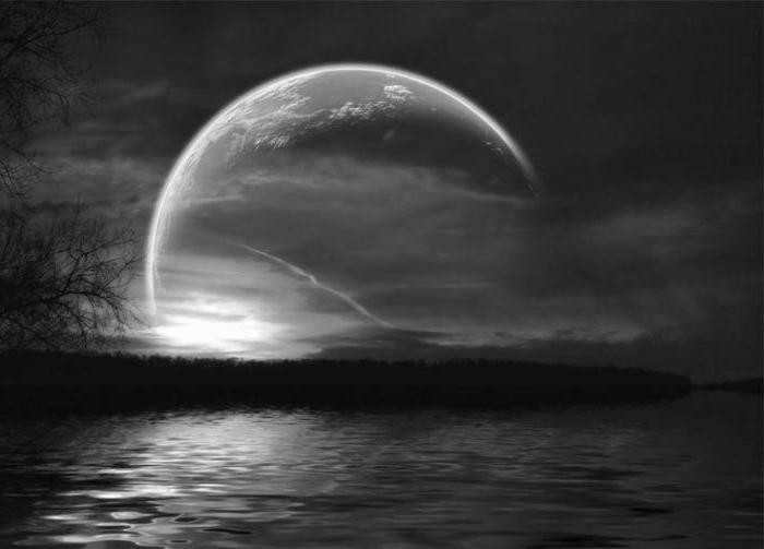 natural satellite of the planet earth