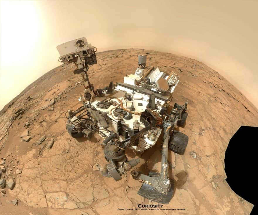 The Curiosity rover, captured on its MAHLI camera in 2013