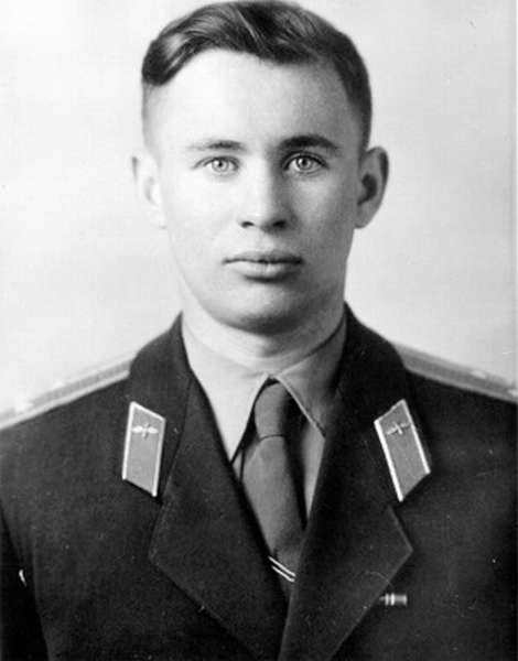 Cosmonauts of the USSR list in order