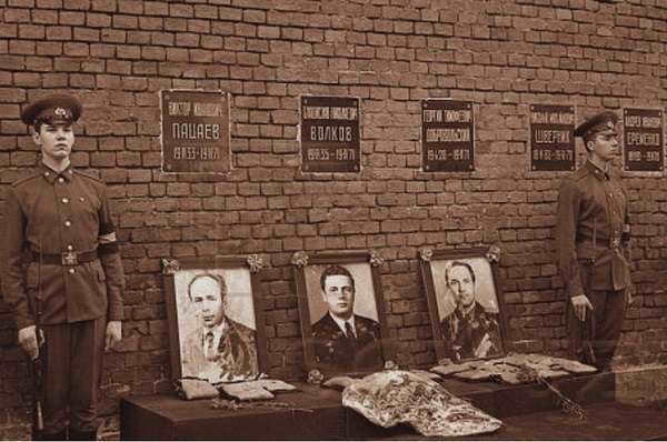 Cosmonauts of the USSR list in order