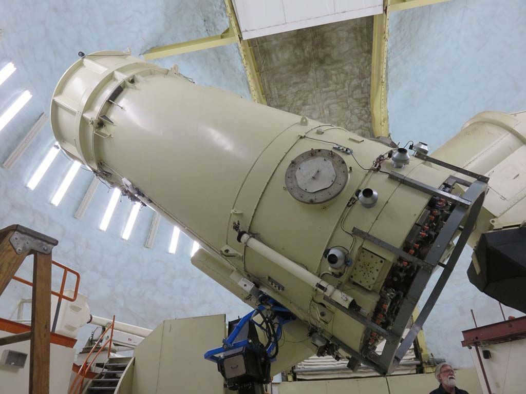 Schmidt Survey Telescope