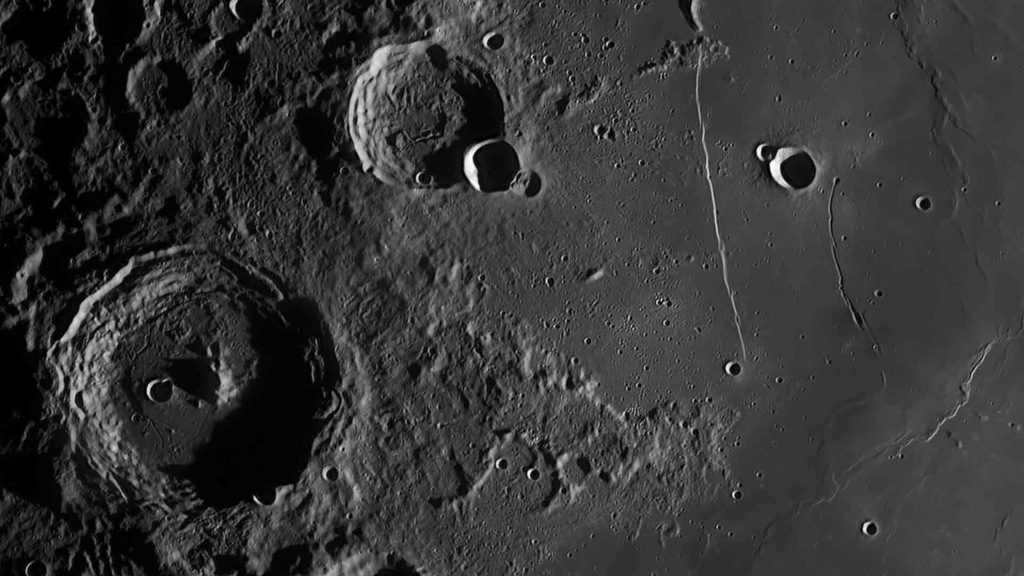 Picture of the moon