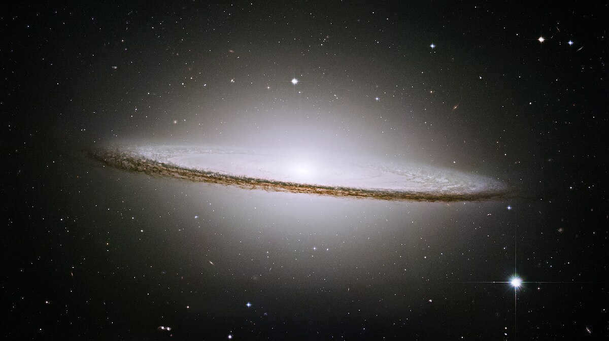 hat galaxy