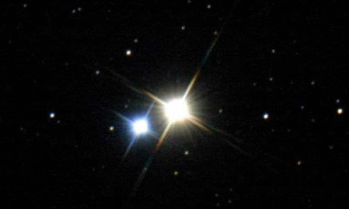 What color stars are in the universe